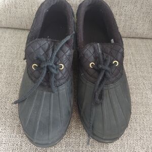 Sperry Waterproof rubber boots slips on